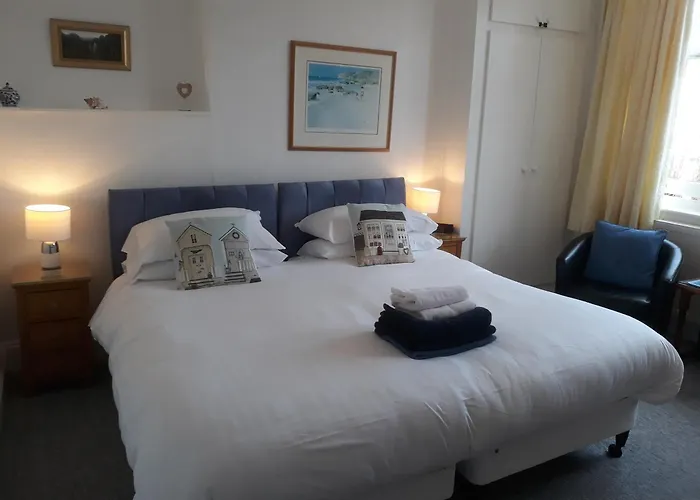 Montrose Guest House