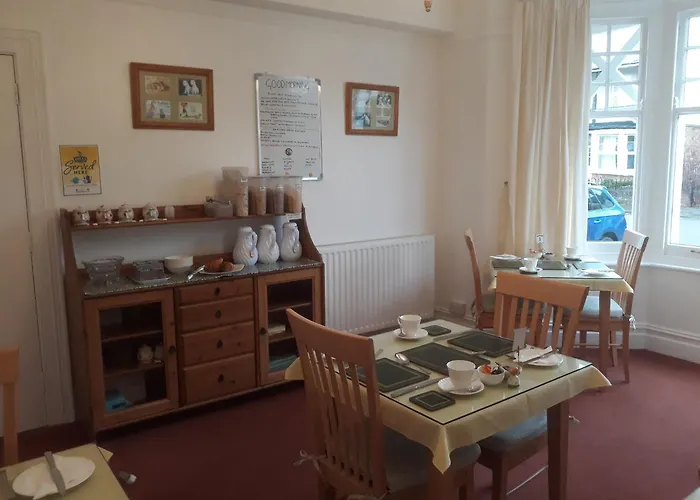 Montrose Guest House